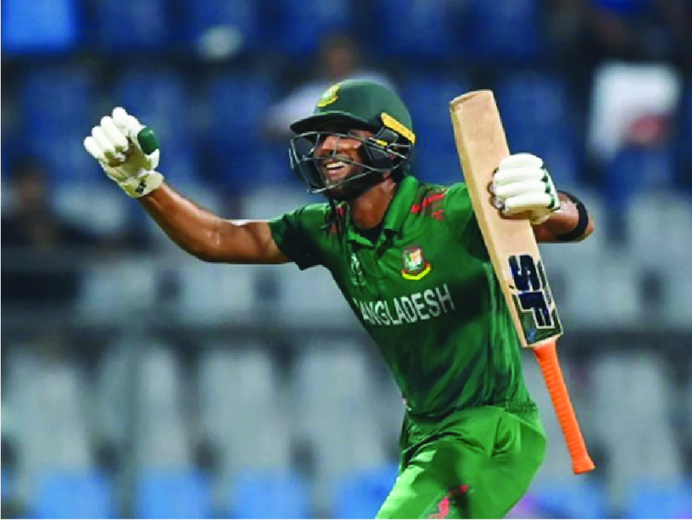 লজ্জা থেকে বাঁচিয়েছেন মাহমুদউল্লাহ