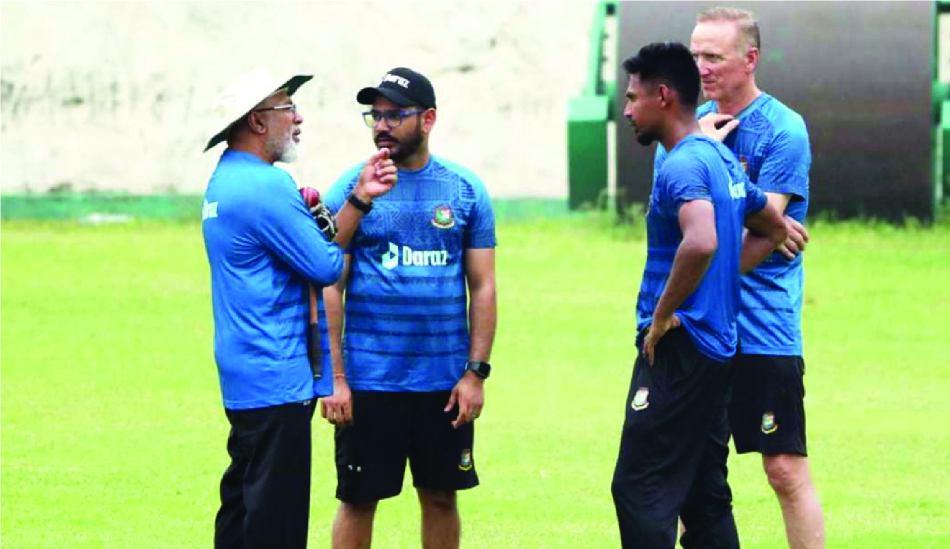 কোচিং স্টাফে কিছু পরিবর্তন