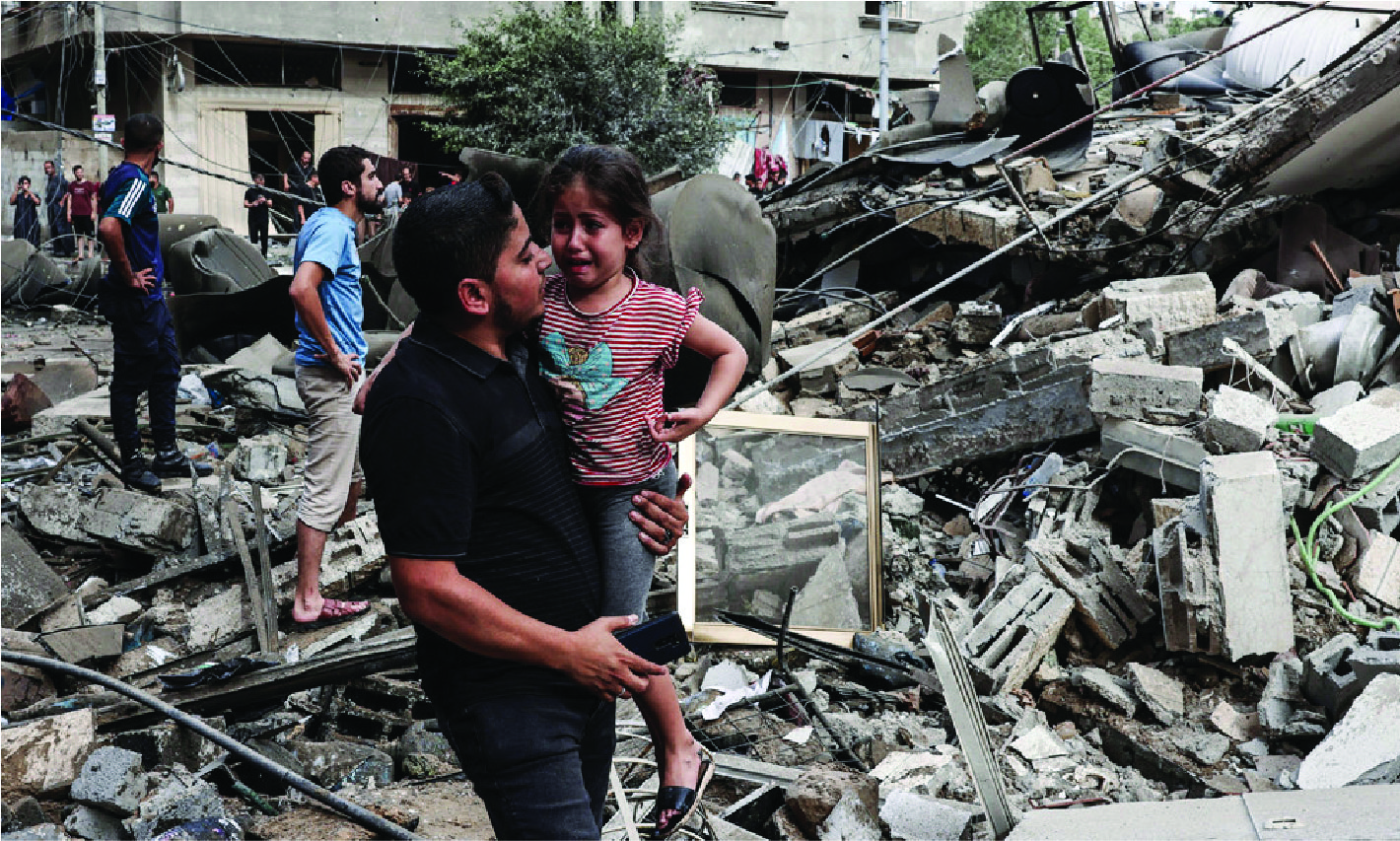 গাজায় নির্বিচারে বোমা হামলা