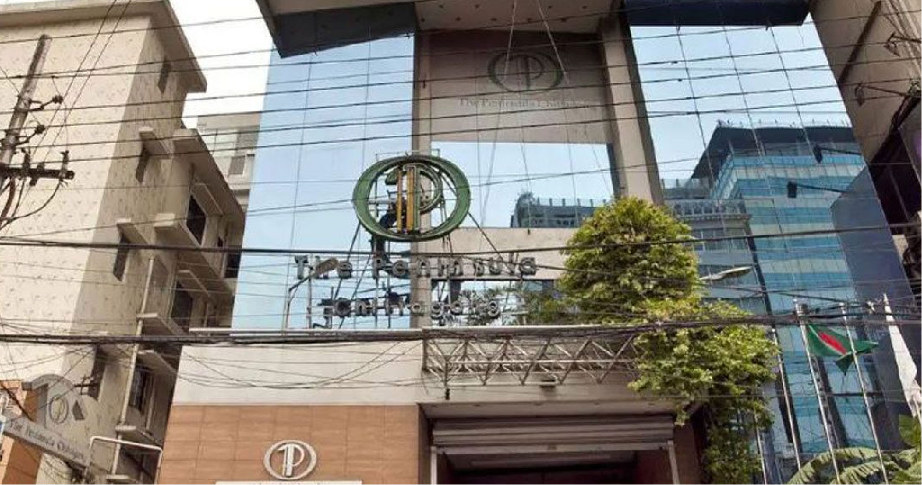 লোকসান কমেছে পুঁজিবাজারে