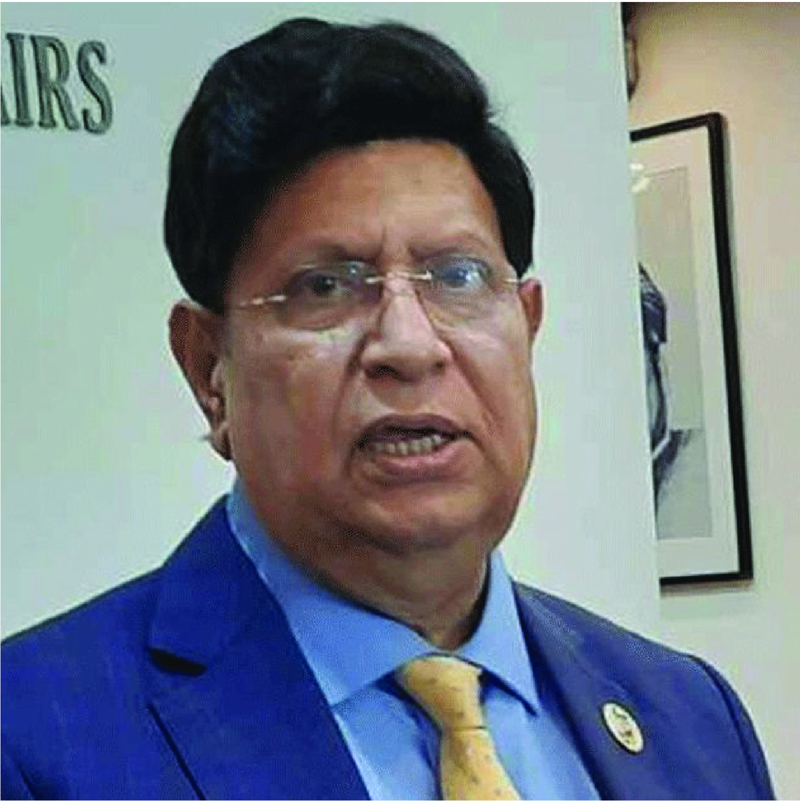 নিষেধাজ্ঞার আশঙ্কায় কান দিই না