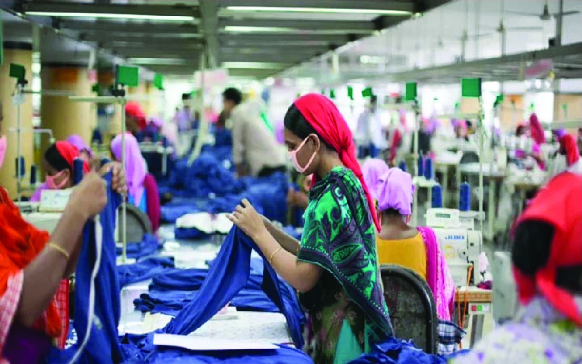 চার মাসে ইউরোপীয় ইউনিয়নে