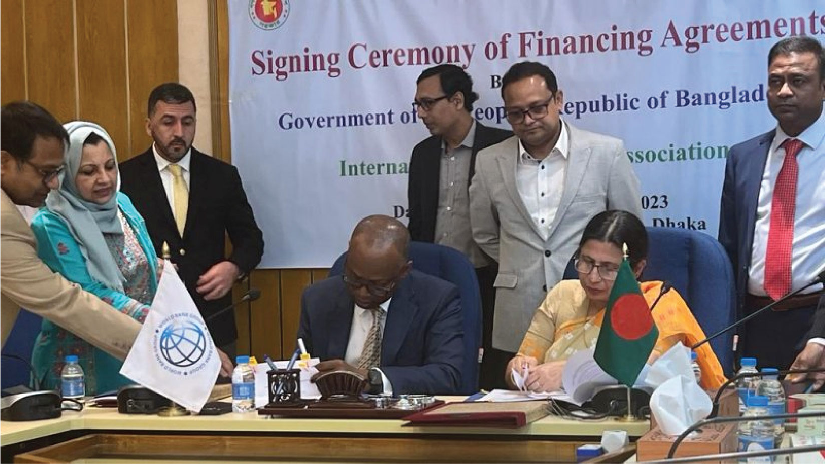 গ্যাস খাতের সমস্ত বিতরণে