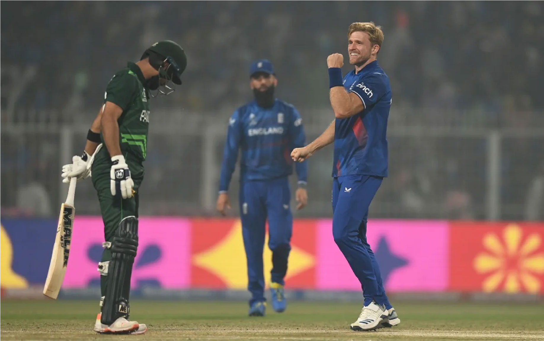 বুক বেধে ছিল পাকিস্তান