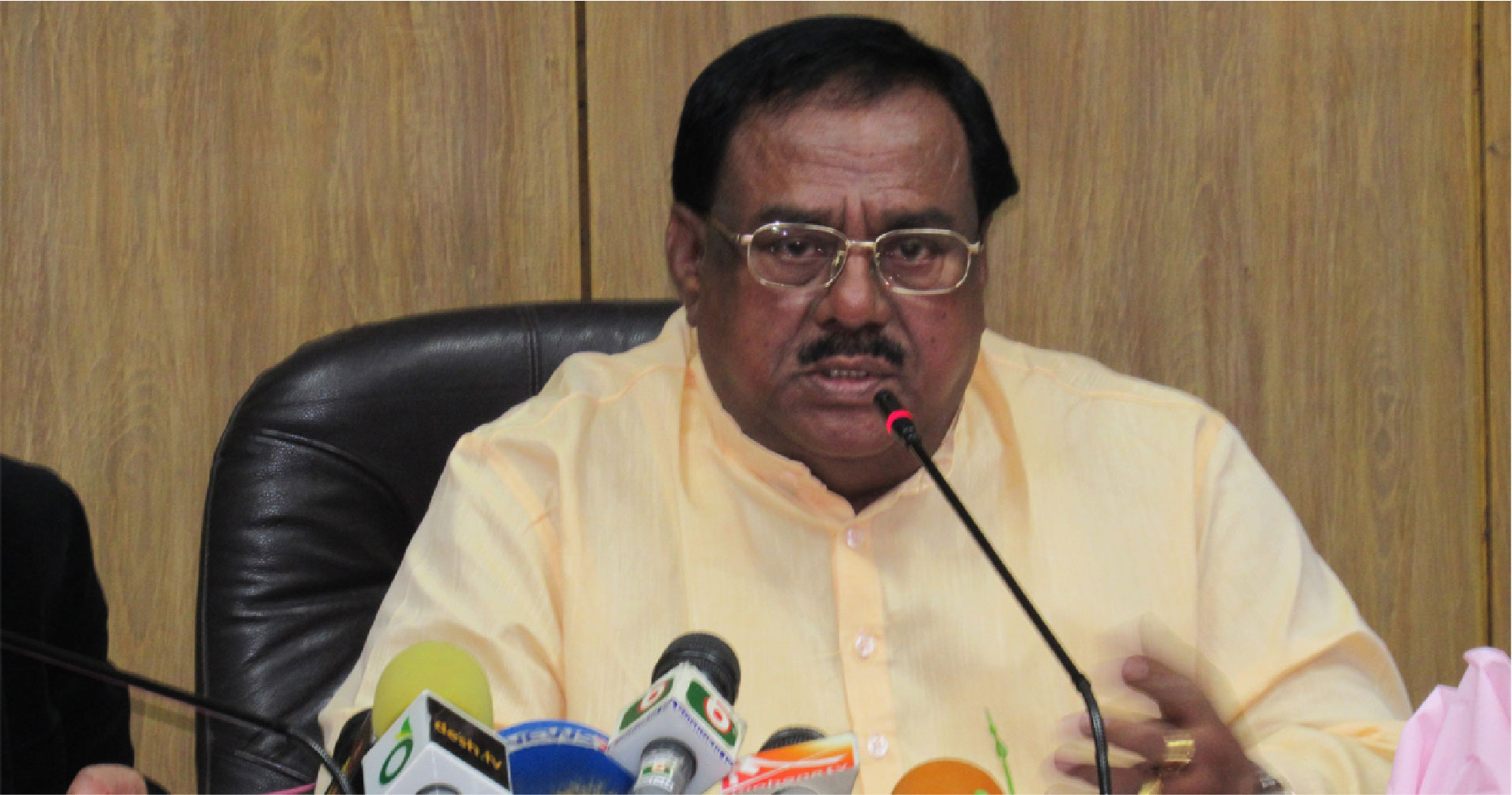 একসময় দলবেঁধে ভিক্ষা করতেন