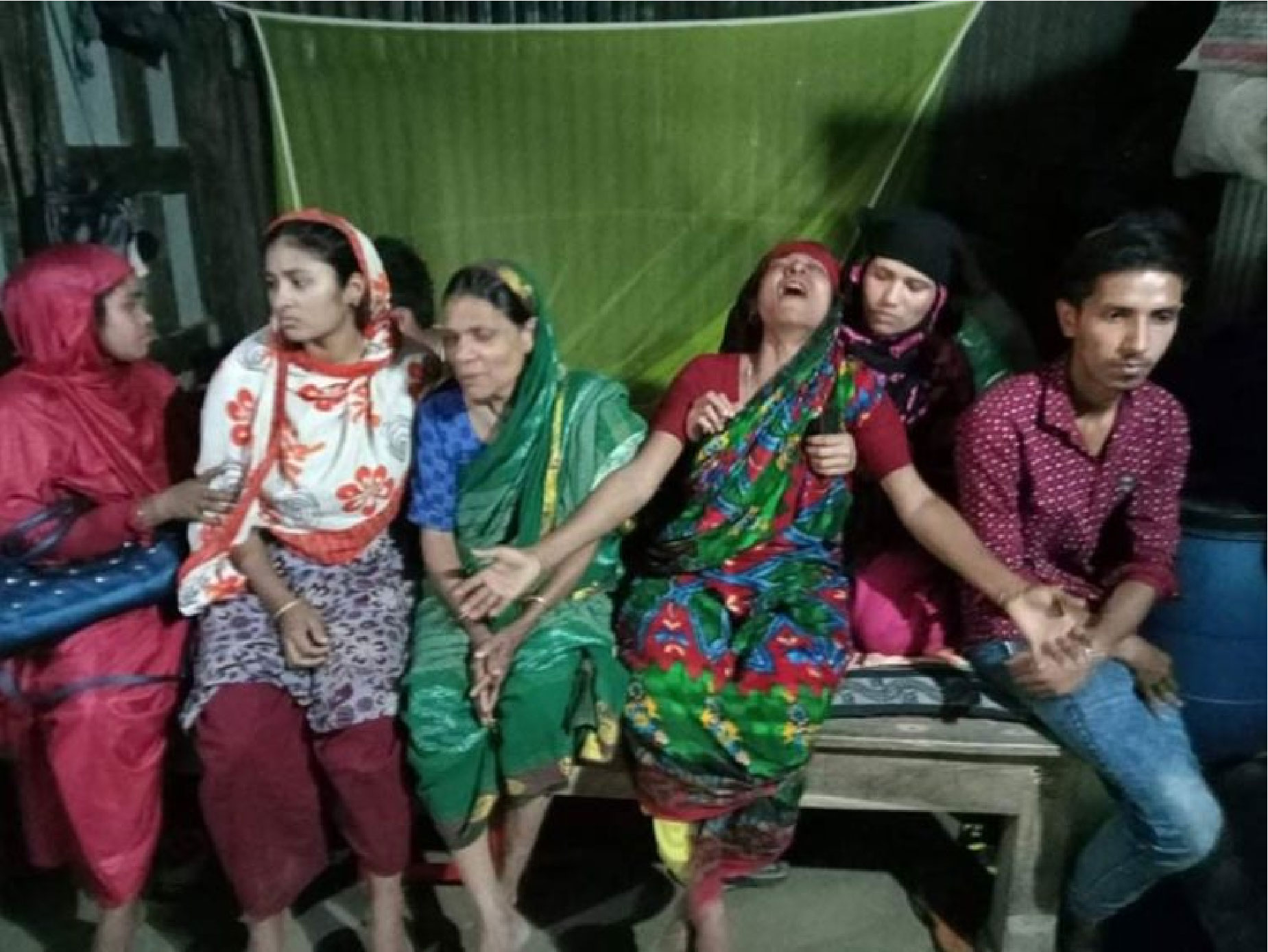 নীলফামারীর জলঢাকায় শয়নকক্ষ