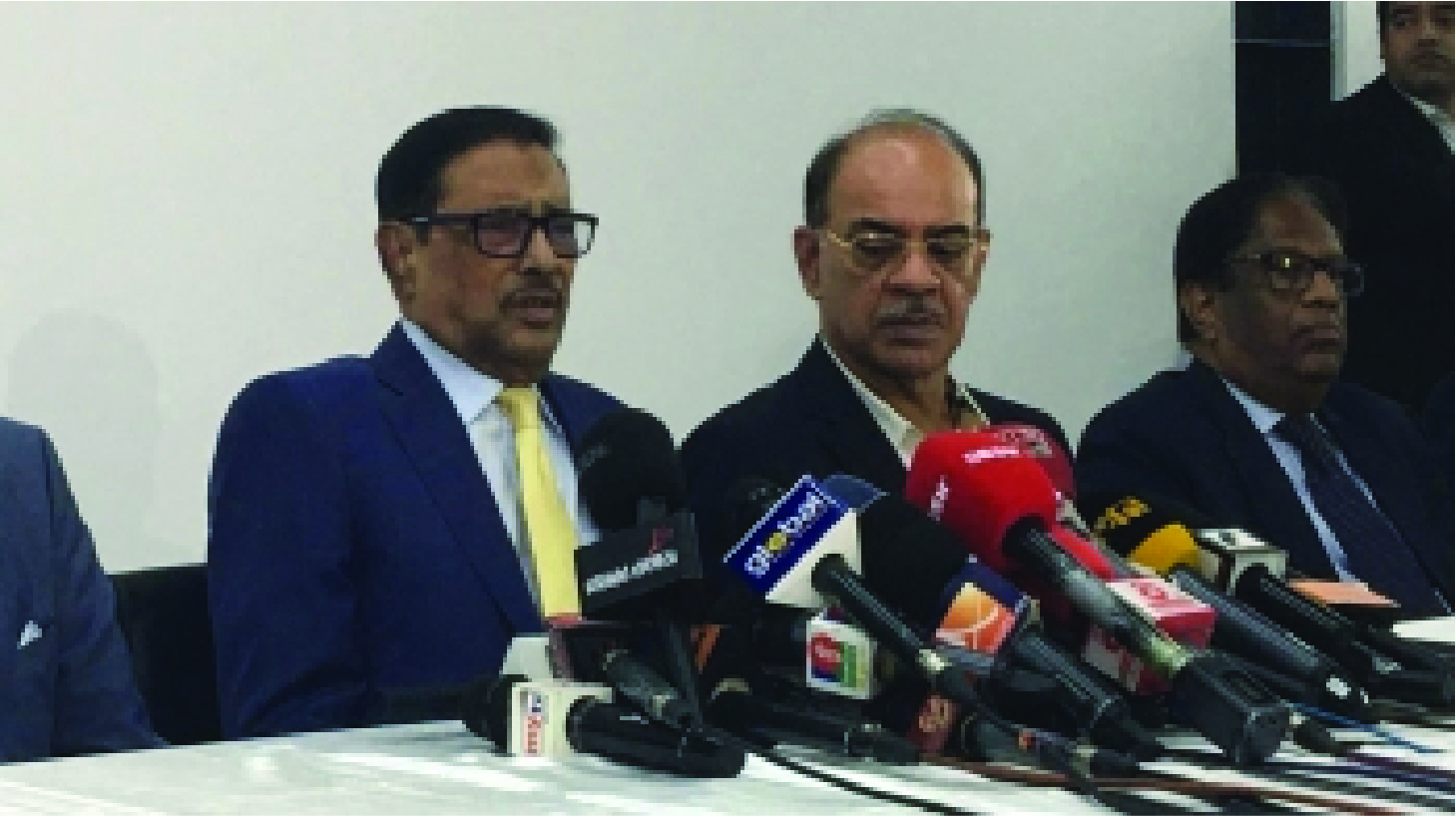 নির্বাচন কমিশন চাইলে তফসিল