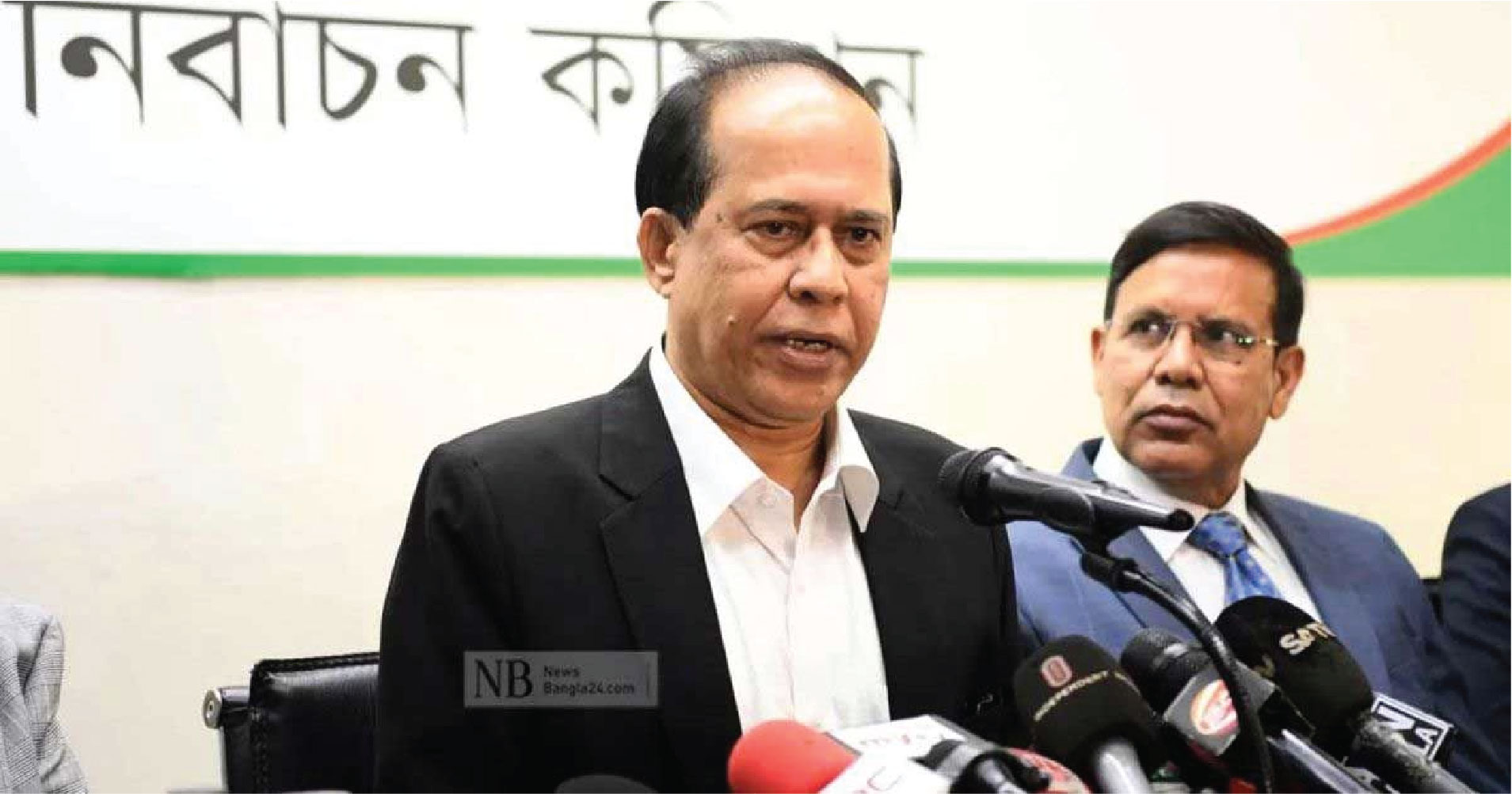 নির্বাচনে বৈশ্বিক কোনো চাপ