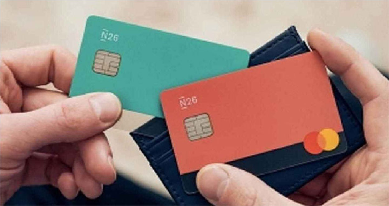 আন্তর্জাতিক কার্ডের ওপর