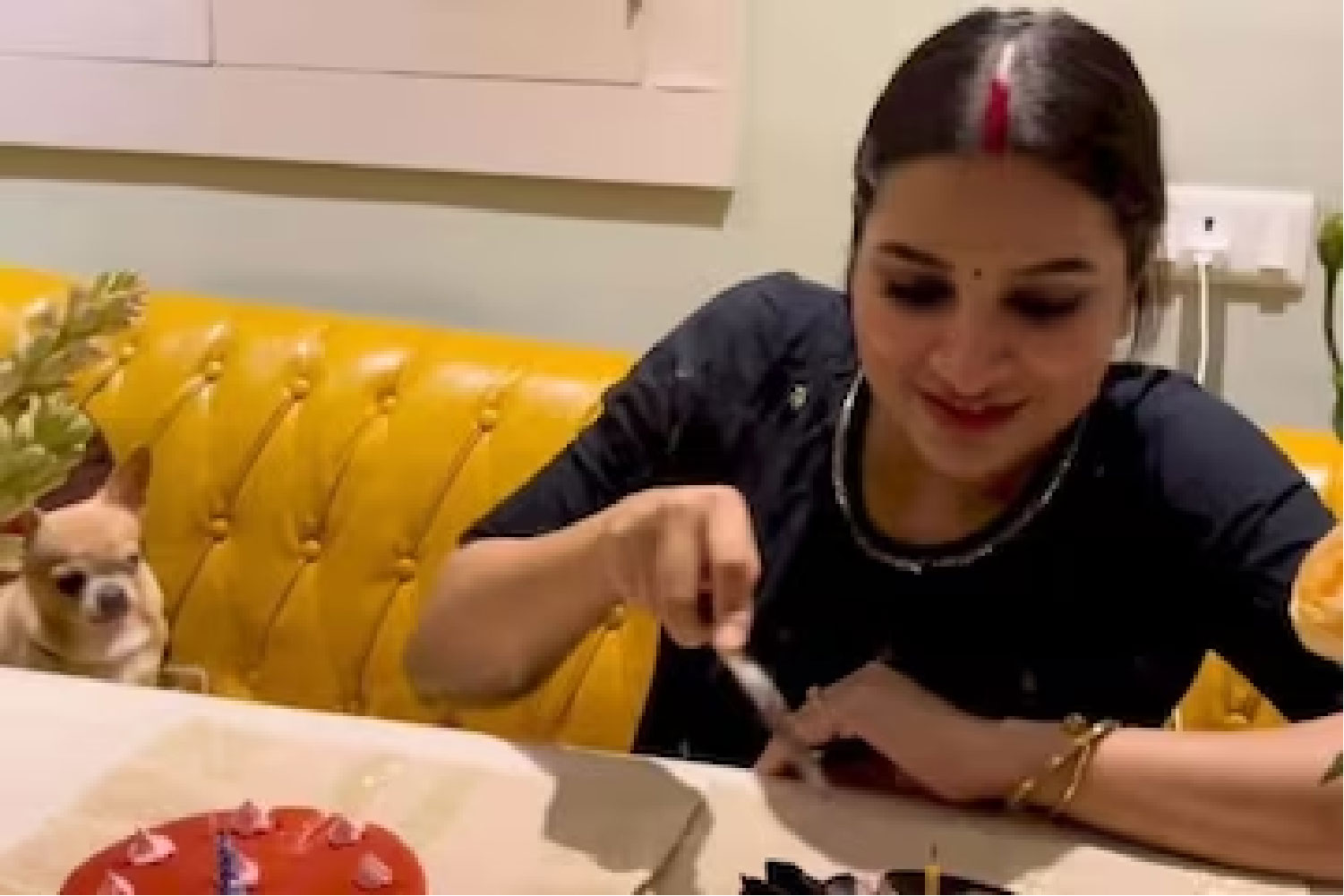 শুভশ্রীর জন্য অপেক্ষা