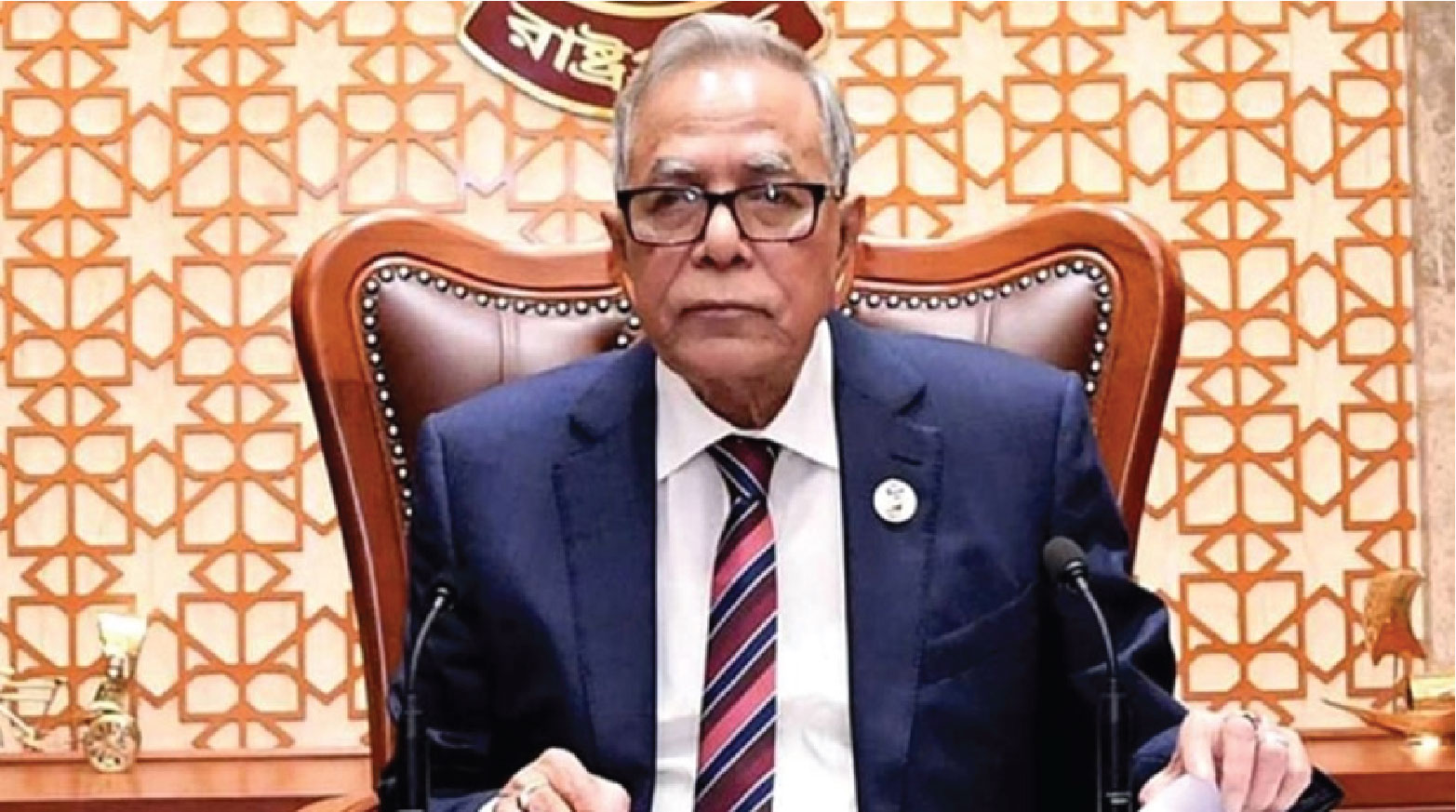 শহীদ বুদ্ধিজীবীদের আদর্শ অনুসরণ