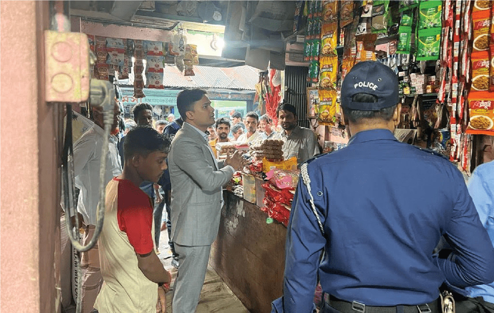নিত্যপ্রয়োজনীয় জিনিসপত্রের মূল্য