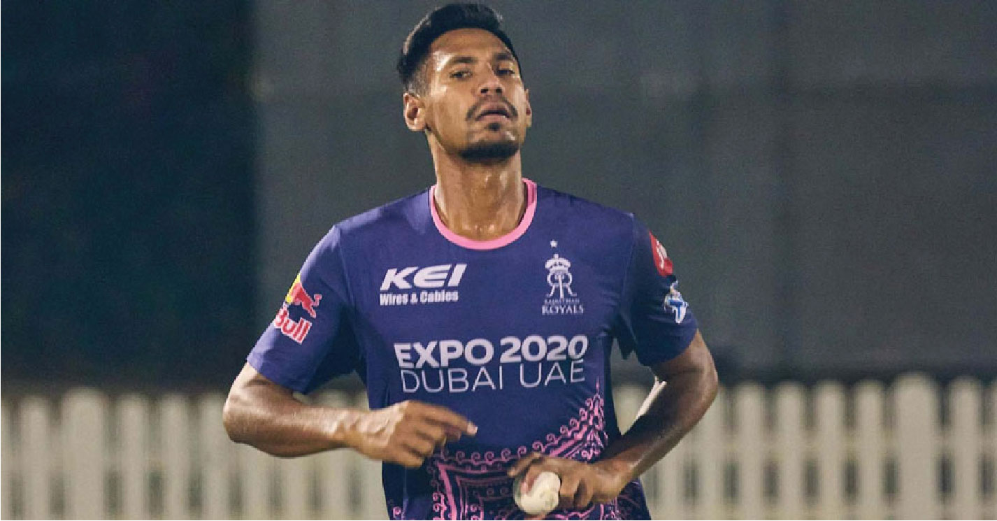 বোলিংয়ে সঙ্গে মায়াবি কাটার