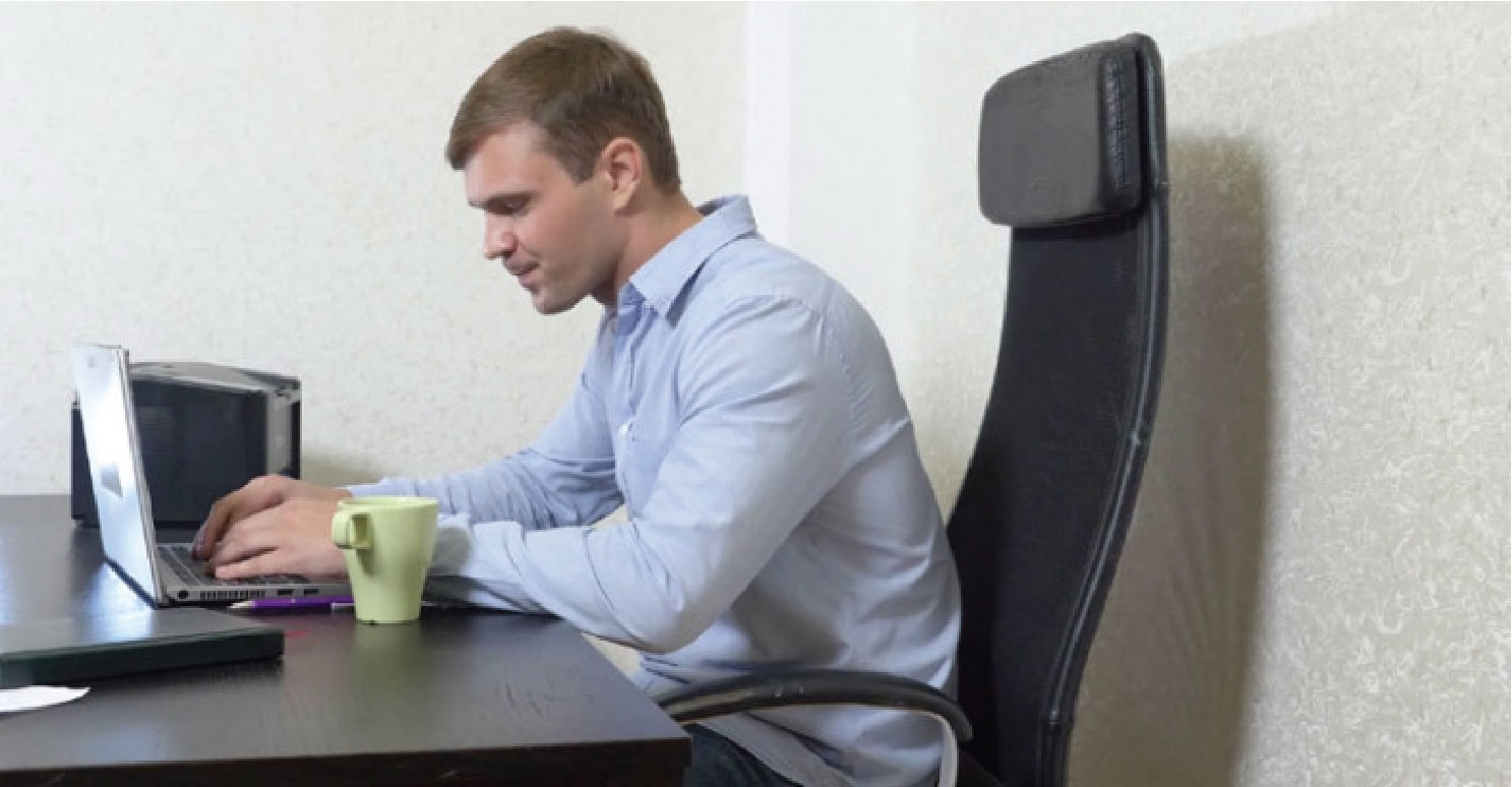 প্রচুর ব্যস্ততায় সময় কাটে