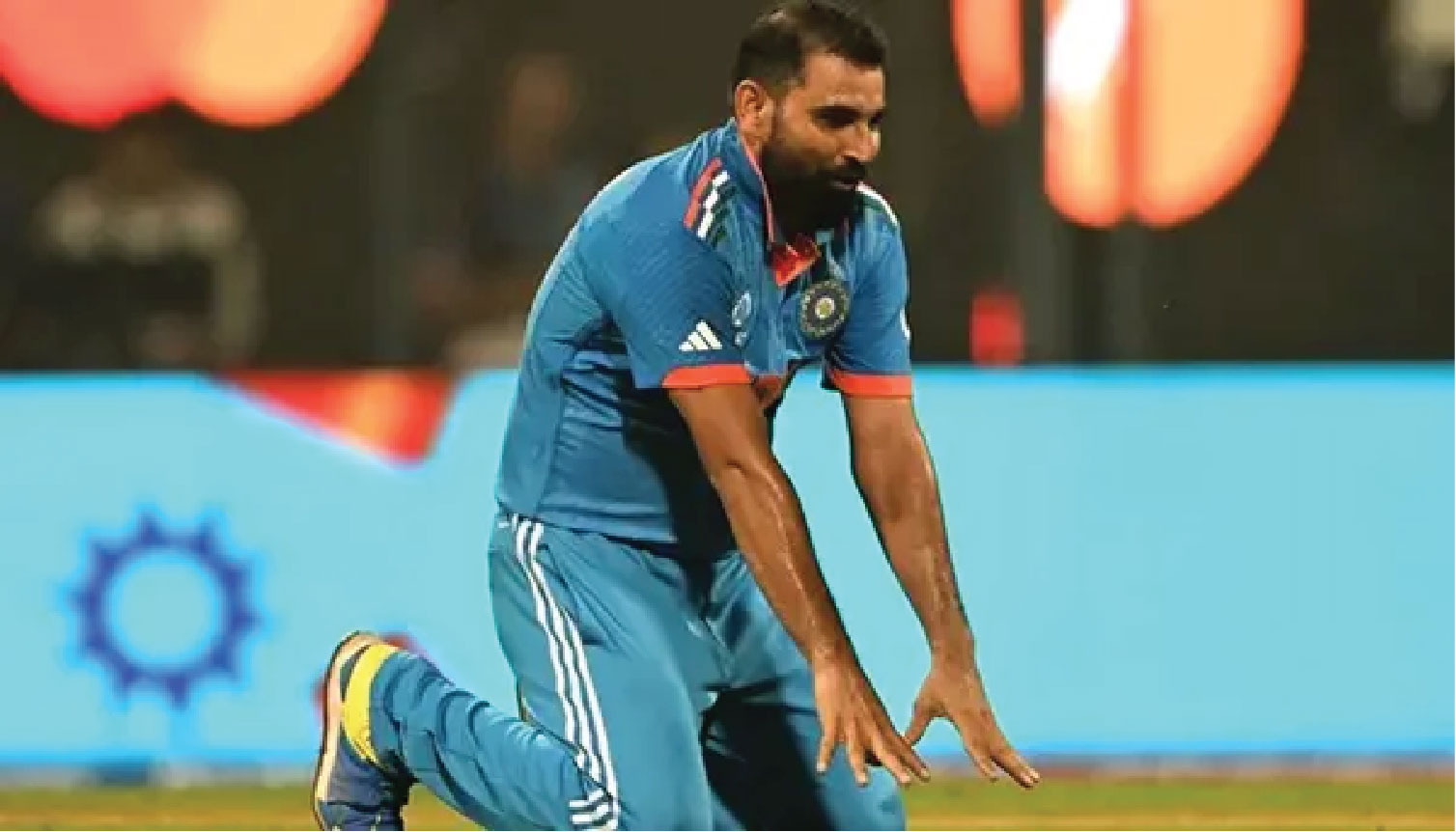 তারকা ফাস্ট বোলার মোহাম্মদ