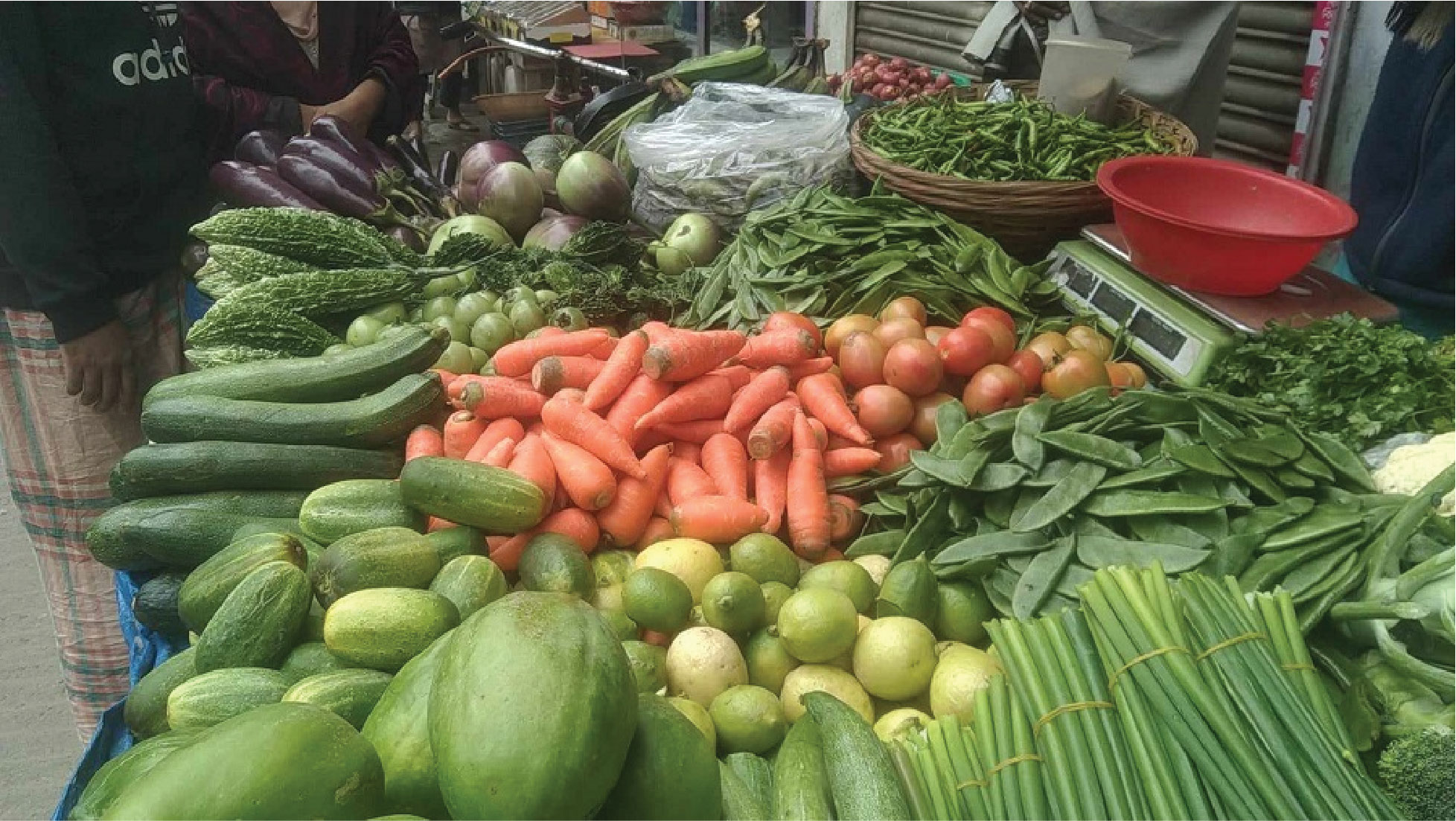 কনকনে ঠান্ডায় দাপট