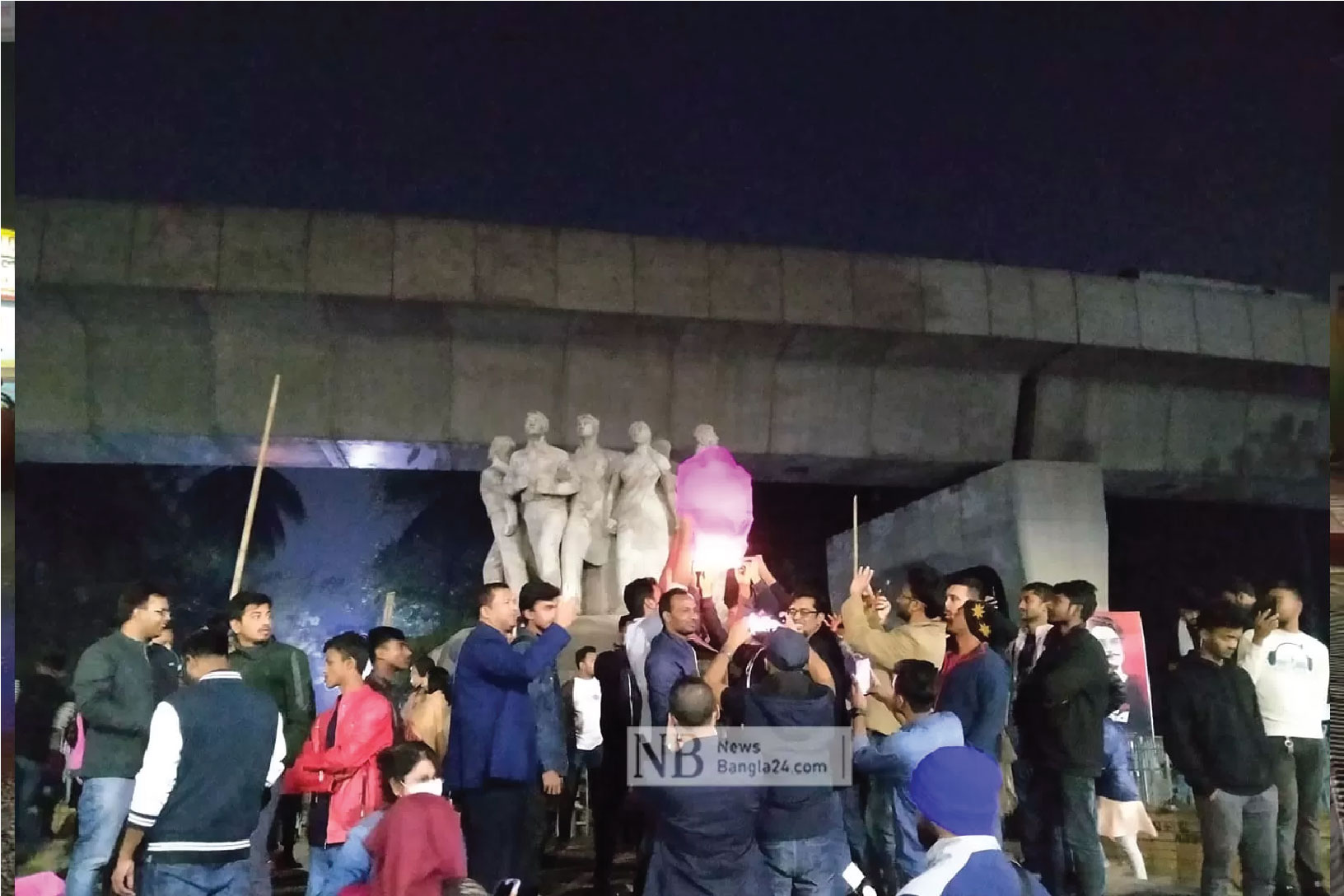ঢাকা বিশ্ববিদ্যালয়ে কড়া